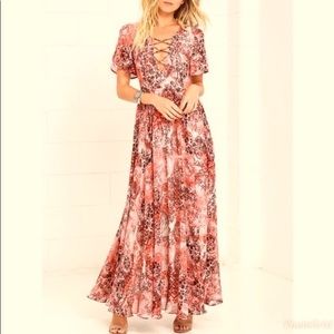 Lulus maxi dress size s